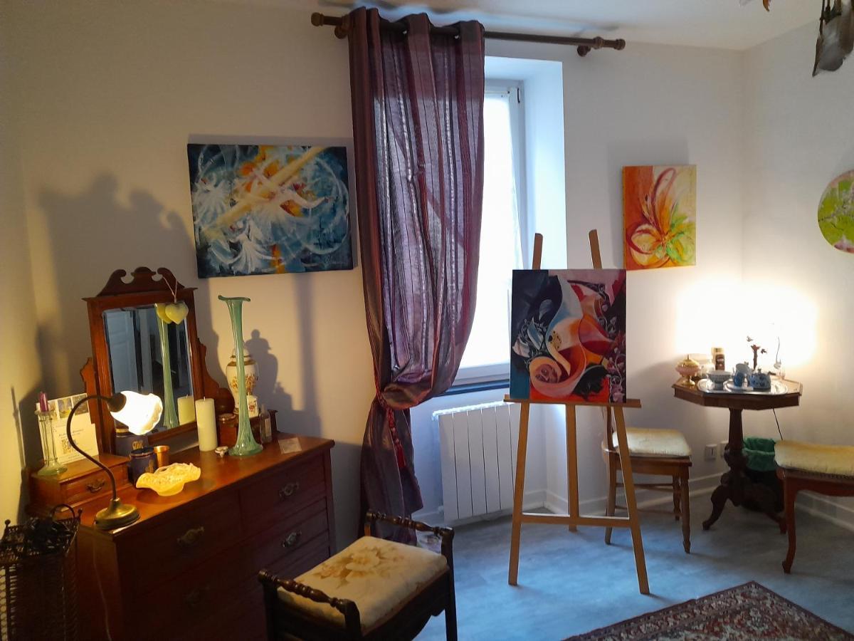 La Chambre De Garance Et Ses Couleurs D'Art Saint-Pol-de-Léon Exterior foto